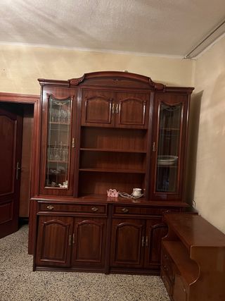Mueble aparador vitrina madera y cristal