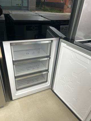 Nevera Alpha Combi Cristal Negro