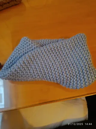 Pack con Gorros, bufanda, braguero varios tipos