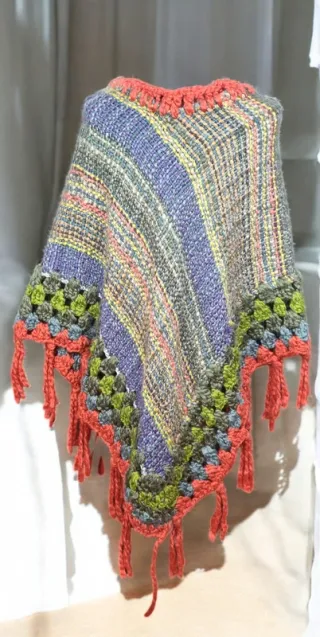 Poncho de lana tejido Nepal multicolor