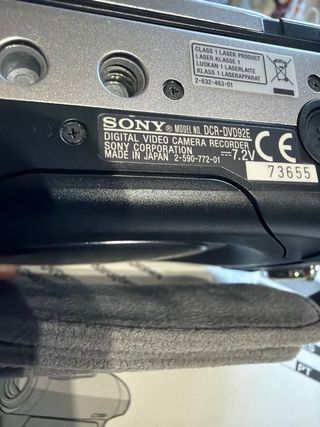 Cámara Sony Handycam DCR-DVD92E