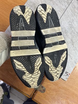 Scarpe Adidas uomo nere e bianche