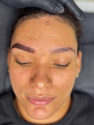Micro pigmentación de cejas de duración 3 años