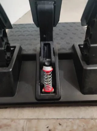 Pedales Thrustmaster T3PM