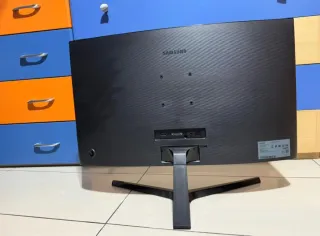 Monitor Samsung Curvo 27 Gaming