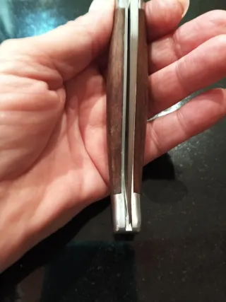 Nav de madera y metal laguiole