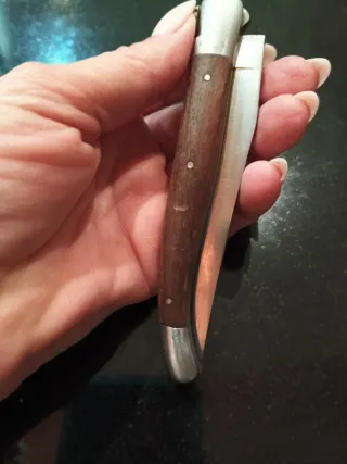 Nav de madera y metal laguiole