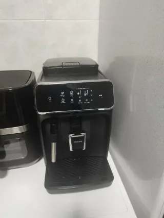 Cafetera Espresso Philips Serie 2200 Automática