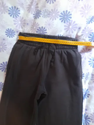 Pantalón chándal H&M marrón Talla XS
