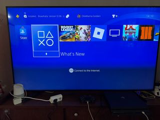 PS4 Pro + Extras (Leer descripción, es ruidoso)