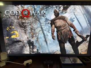 PS4 Pro + Extras (Leer descripción, es ruidoso)