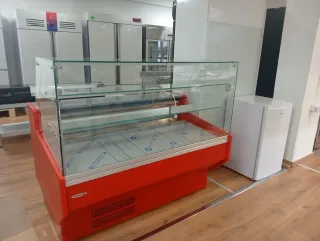 Vitrina Expositora Refrigerada Roja