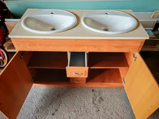 Mueble baño doble con lavamanos y piedra