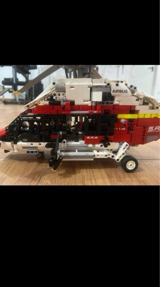 Helicóptero Airbus H175 Lego