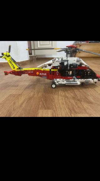 Helicóptero Airbus H175 Lego