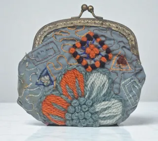 Bolso Boquilla Bordado Lana e Hilo