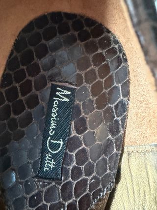 Zapatos tacón Massimo Dutti piel serpiente