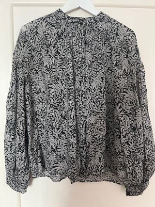 Camisa H&M Estampada Floral Talla M