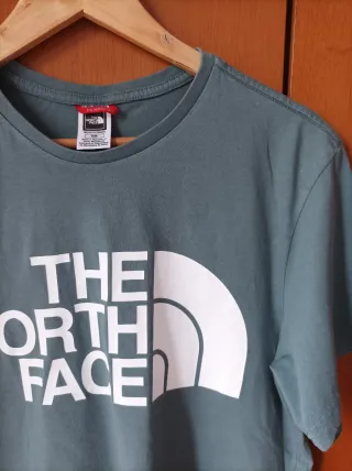 T-shirt The North Face taglia M verde