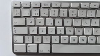 Teclado Apple Extendido USB A1243