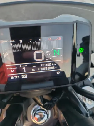 Yamaha MT09 V3 (full) 119cv 2021