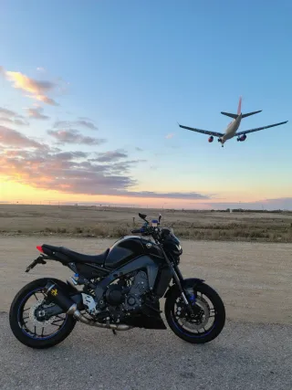 Yamaha MT09 V3 (full) 119cv 2021