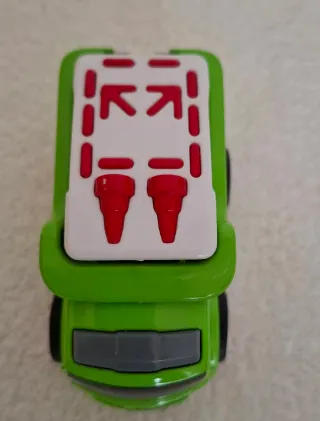 Camioncino da cantiere verde