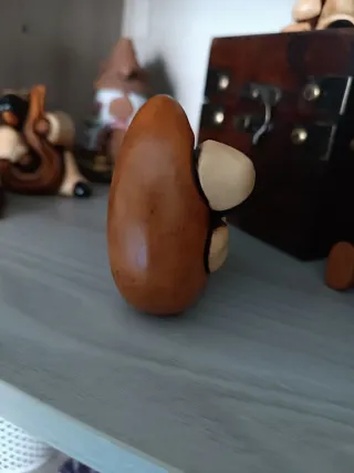 Pulcinella sulla luna 'Vitulli' terracotta