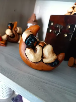 Pulcinella sulla luna 'Vitulli' terracotta