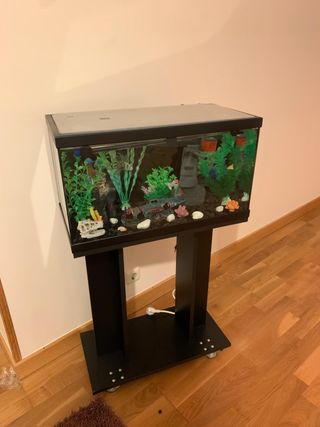 Pecera/acuario 60 litros con mueble