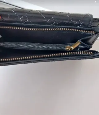 Monedero Paco Martinez Negro Piel Acolchado