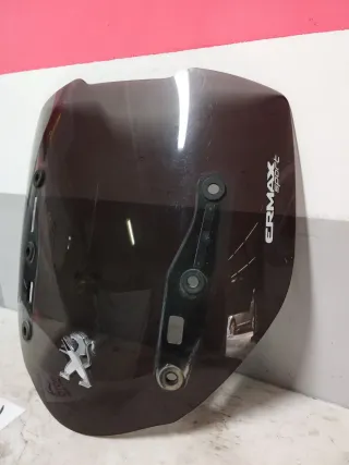 Cúpula Peugeot Metropolis 400