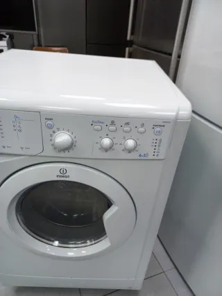 Lavadora secadora Indesit 6/5kg 1200.r.p.m