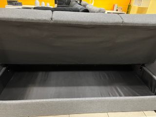Sofá Cama Gris con Arcón y Cojines