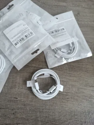 Cable USB-C a USB-C Carga Rápida 60W