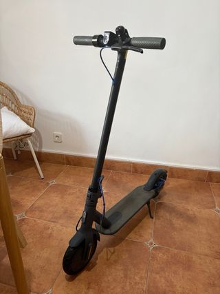 Patinete Eléctrico Xiaomi Mi Scooter 3 y cargador