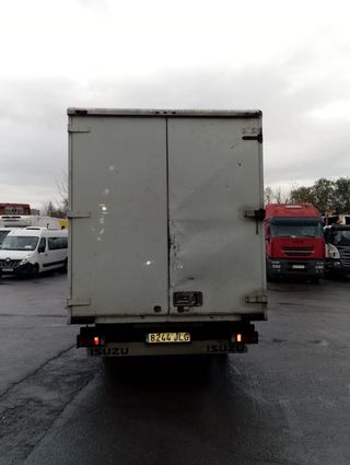 Isuzu carrozado 2016