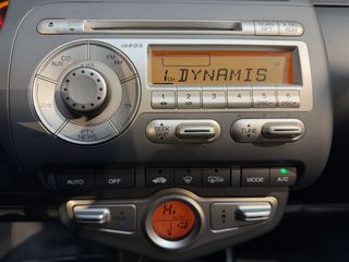 HONDA JAZZ 1.4 DSI LS