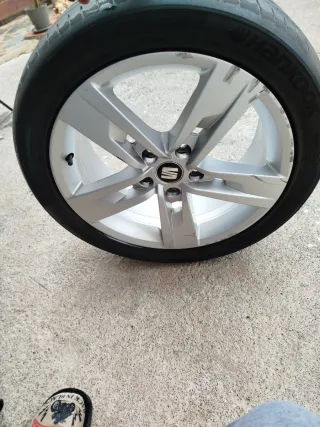 4 Llantas Seat León FR MK3 5x112