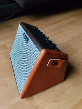 Amplificador Guitarra Acústica EK Audio AG26A