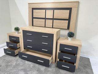 Cabecero, Cómoda y Mesitas de Noche