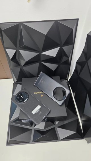 Huawei Mate X6