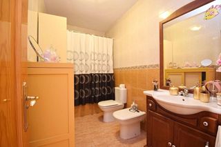 Chalet en venta en Plaza de la Luz en Ejido (El)