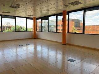 Oficina en alquiler en El Soto de la Moraleja en Alcobendas