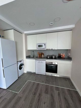 Piso en alquiler en Puerto de la Torre - Atabal en Málaga