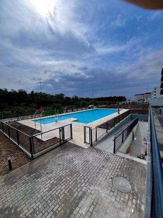 Piso en alquiler en Puerto de la Torre - Atabal en Málaga