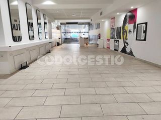 Local en alquiler en Casc Antic en Vic