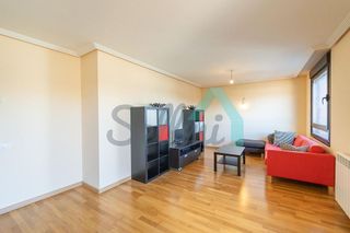 Piso en alquiler en Montecerrao en Oviedo