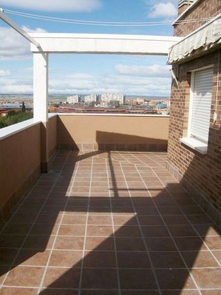 Ático en alquiler en Los Valles-San Vazquez-El Fuerte en Guadalajara