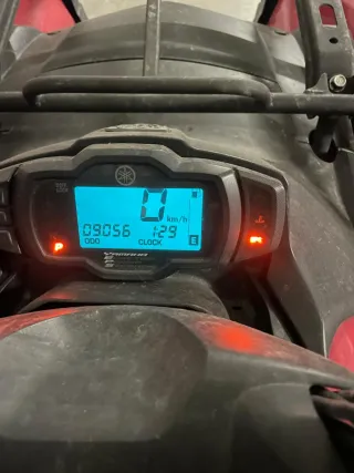 SE VENDE QUAD YAMAHA GRIZZLY700 FI